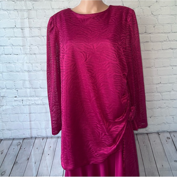 Risa Ann Dark Pink Shoulder Padded long sleeve dress size L - Picture 2 of 10